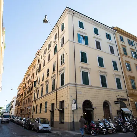Crosti Hotel
