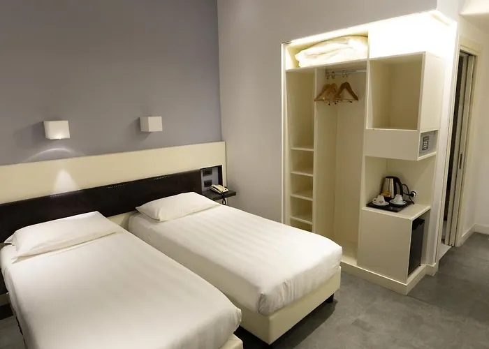 Hotel Crosti 3*