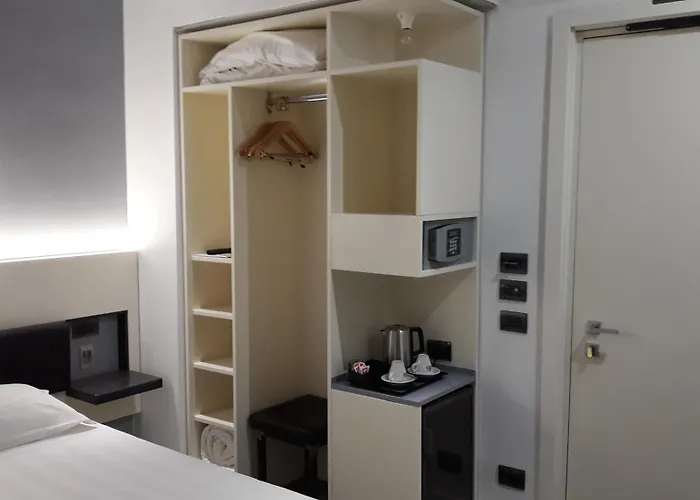 Hotel Crosti