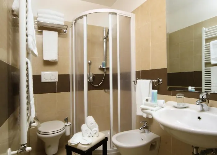 Crosti Hotel